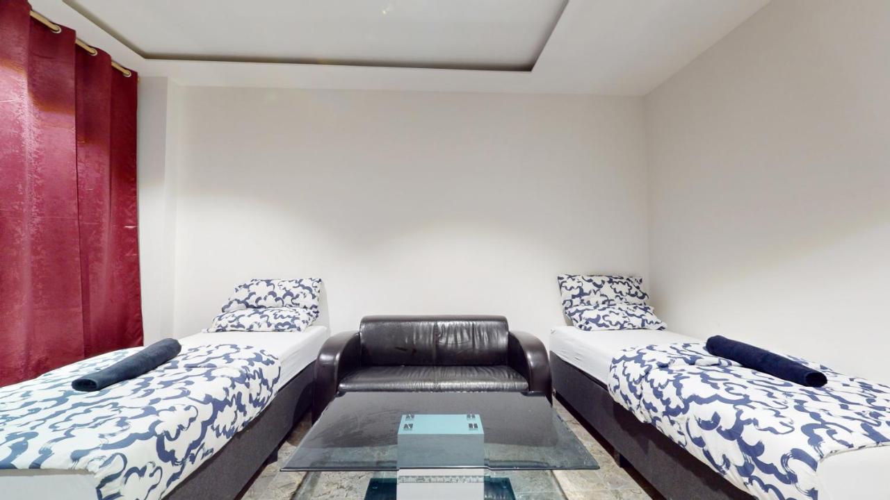 Garten Gaestehaus Leonberg Ngoại thất bức ảnh